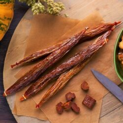 CALABIZO Piquant – Chorizo Végétal à base de Courges “Version Piquante” [DDM: 02/2024] 120g