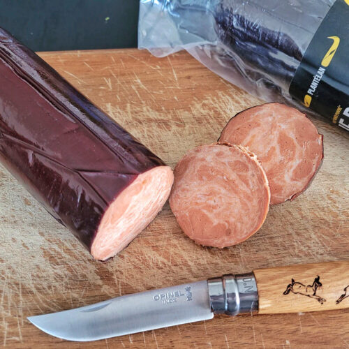 Saucisson vegan parisien plantélan worst sausage salami