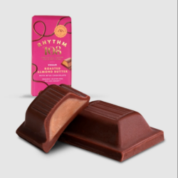 Tablette de Chocolat Fourrée “Beurre d’Amandes Grillées” 100g – Rhythm108 </br>DDM: 8-12-24